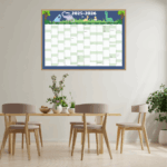 Dekorativ vægkalender med sødt design – ideel til børneværelset eller køkkenet